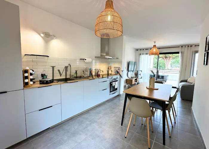 Petru Paisible & Spacieux