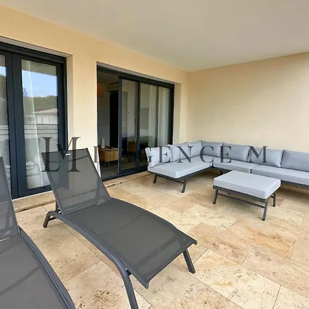 Petru Paisible & Spacieux Apartment Calvi (Corsica)
