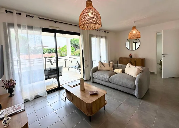 Apartment Petru Paisible & Spacieux *